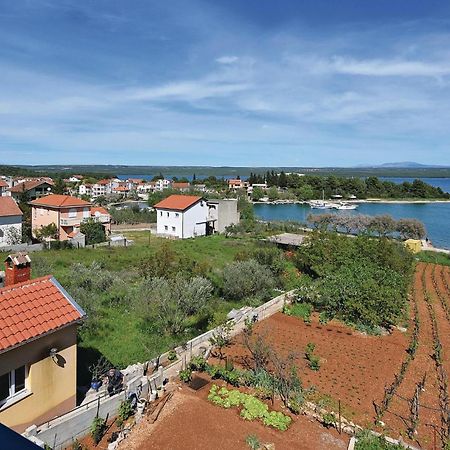 Beautiful Apartment In Raslina With Wifi Kültér fotó
